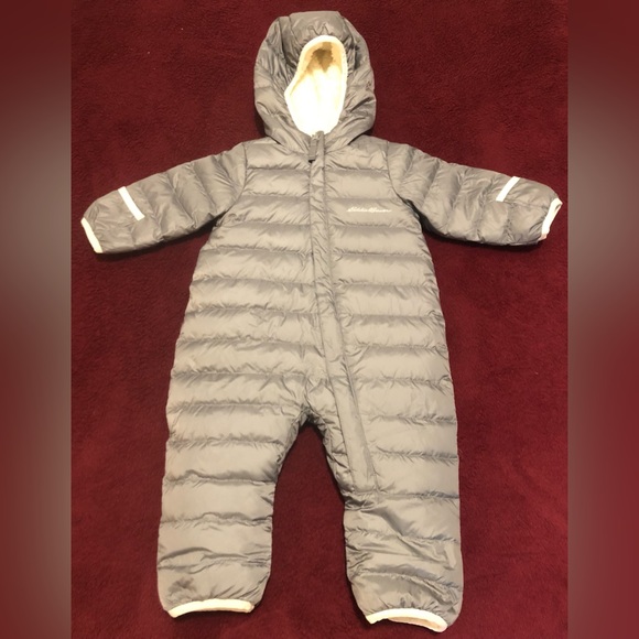Eddie Bauer snowsuit - Picture 1 of 7